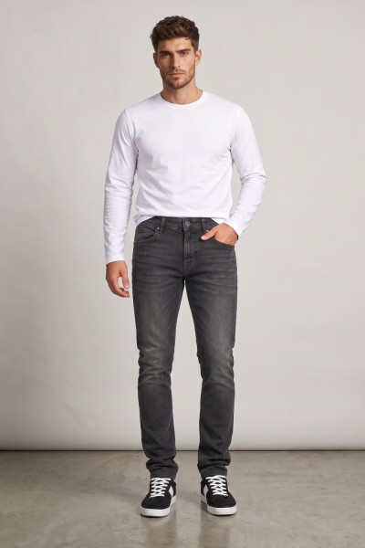 Ανδρικό τζιν Brokers μαύρο washed σε slim fit γραμμή 26513-405-359