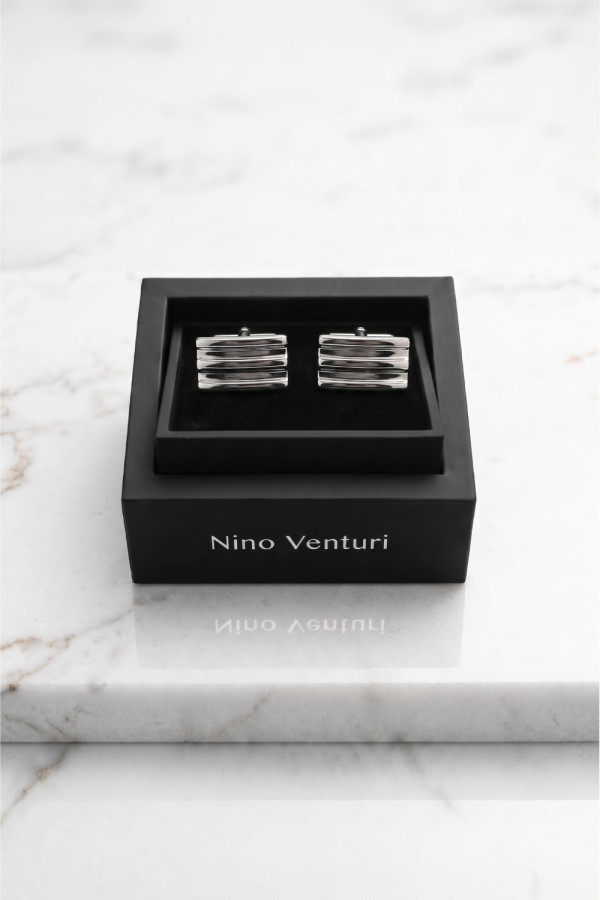 Ανδρικά μανικετόκουμπα Nino Venturi ασημί με γεωμετρικό σχέδιο 2420 Ανδρικά μανικετόκουμπα Nino Venturi ασημί με γεωμετρικό σχέδιο 2420