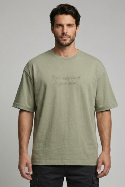 Ανδρικό loose fit t-shirt Brokers λαδί βαμβακερό με slogan print 26017-216-752