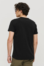 Ανδρικό T-shirt Brokers μαύρο με κουμπιά και henley λαιμόκοψη 26017-101-751 Ανδρικό T-shirt Brokers μαύρο με κουμπιά και henley λαιμόκοψη 26017-101-751
