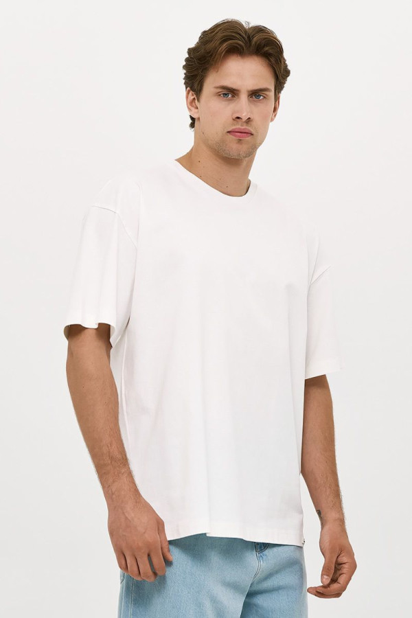Ανδρικό t-shirt Brokers λευκό loose fit με graphic print στη πλάτη 26017-222-752