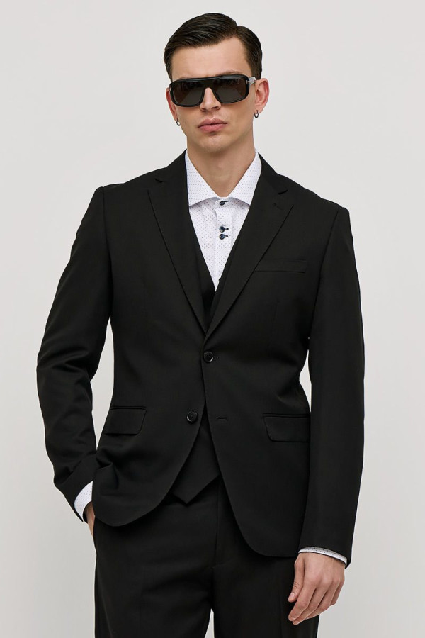 Ανδρικό κοστούμι Sogo μαύρο με γιλέκο slim fit 25032-702-271 Ανδρικό κοστούμι Sogo μαύρο με γιλέκο slim fit 25032-702-271