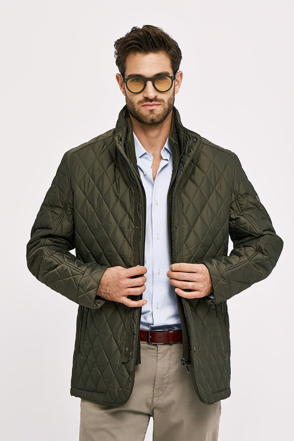 SOGO ΑΝΔΡΙΚΟ ΜΠΟΥΦΑΝ ΚΑΠΙΤΟΝΕ ΜΕ ΑΠΟΣΠΩΜΕΝΗ ΜΟΣΤΡΑ ΧΑΚΙ 25530-392-080