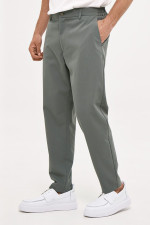 Ανδρικό παντελόνι Brokers χακί tapered fit με λάστιχο στη μέση 26014-842-492 Ανδρικό παντελόνι Brokers χακί tapered fit με λάστιχο στη μέση 26014-842-492