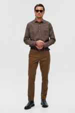 Ανδρικό chino παντελόνι Sogo cigar slim fit βαμβακερό με ζώνη 26534-293-484