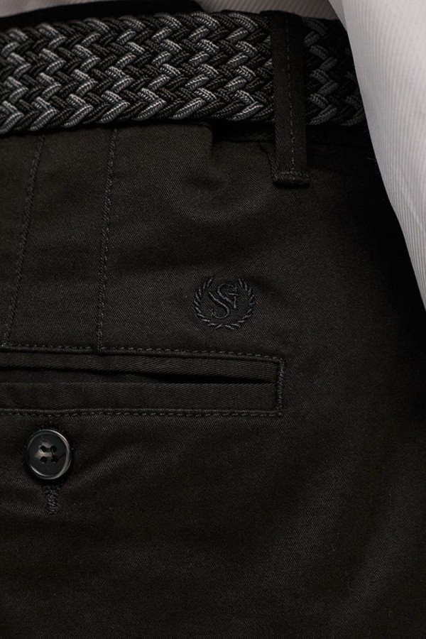 Ανδρικό chino παντελόνι Sogo μαύρο slim fit βαμβακερό με ζώνη 26534-293-484