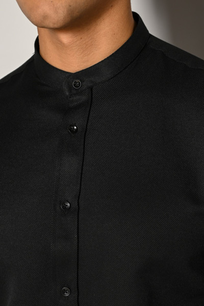Ανδρικό μαύρο πουκάμισο με mao γιακά και μικροσχέδιο – Sogo