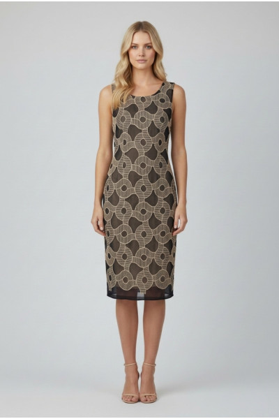 Γυναικείο φόρεμα Vagias μαύρο με ανάγλυφο μοτίβο με extra μανίκια 6740-24