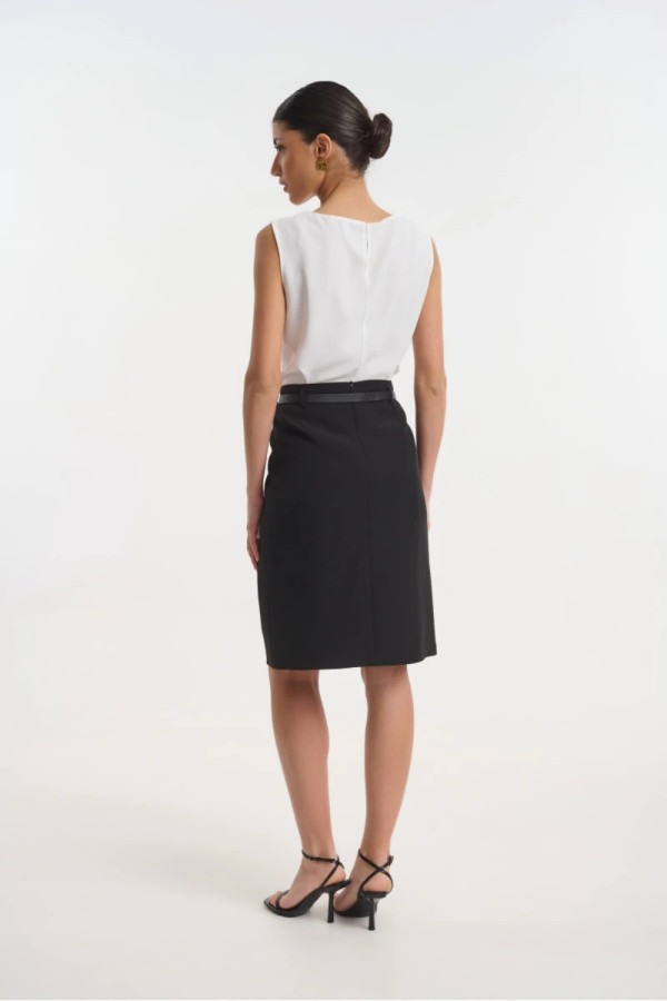 Γυναικεία φούστα Fibes μαύρη κρεπ ελαστική με πιέτα  04-8107