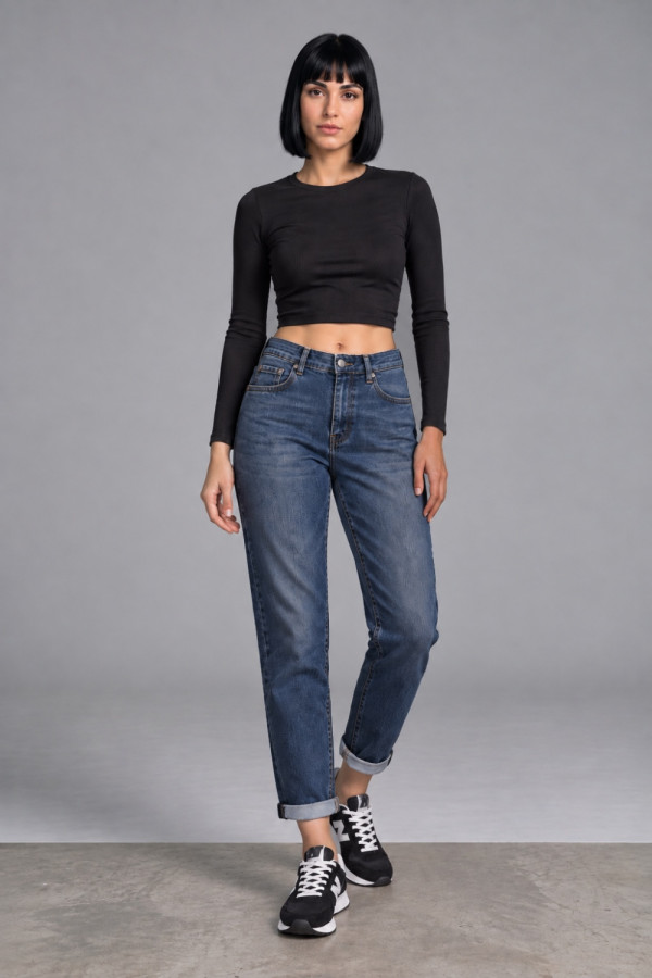 Γυναικείο τζιν παντελόνι mom fit μπλε με ρεβέρ 04320129 Γυναικείο τζιν παντελόνι mom fit μπλε με ρεβέρ 04320129