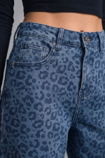 Γυναικείο τζιν παντελόνι barrel μπλε με animal print 271398037