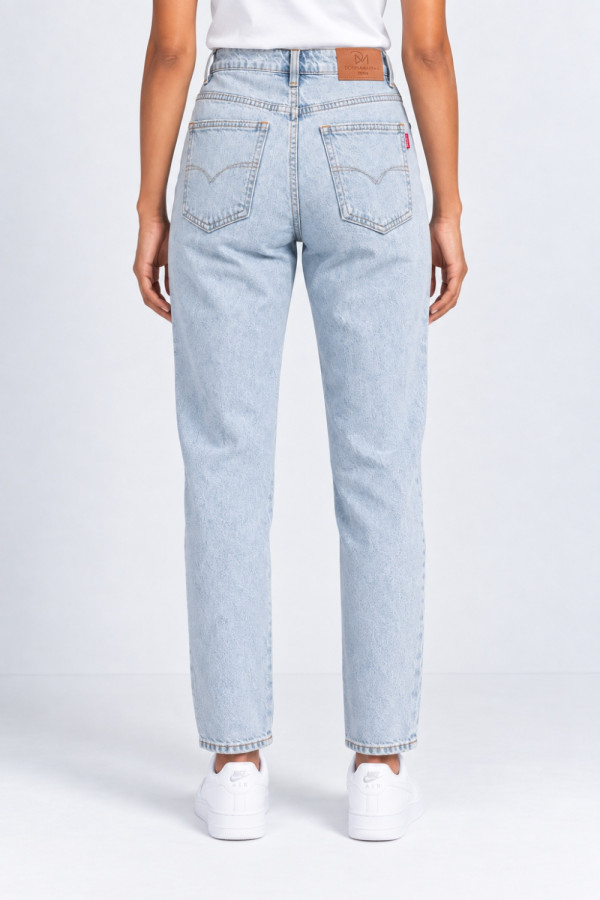 Γυναικείο τζιν Donna Martha mom fit ανοικτό denim 25530 Γυναικείο τζιν Donna Martha mom fit ανοικτό denim 25530