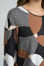 BE COOL ΓΥΝΑΙΚΕΙΑ ΜΑΚΡΥΜΑΝΙΚΗ ΜΠΛΟΥΖΑ ΜΕ ΓΕΩΜΕΤΡΙΚΟ ΜΟΤΙΒΟ ΓΚΡΙ 26-023