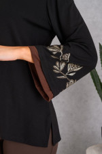 DERPOULI ΓΥΝΑΙΚΕΙΑ ΜΠΛΟΥΖΑ ΜΕ ΤΥΠΩΜΑ ΣΤΑ ΜΑΝΙΚΙΑ ΜΑΥΡΟ 1.10.27497 DERPOULI ΓΥΝΑΙΚΕΙΑ ΜΠΛΟΥΖΑ ΜΕ ΤΥΠΩΜΑ ΣΤΑ ΜΑΝΙΚΙΑ ΜΑΥΡΟ 1.10.27497