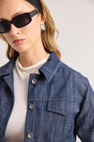Γυναικείο denim μπουφάν Enzzo μπλε σε cropped γραμμή Fiora 262252