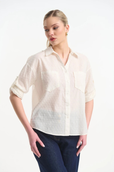 Γυναικείο λευκό πουκάμισο με μικροσχέδιο και μανίκια με κουμπί - Fibes