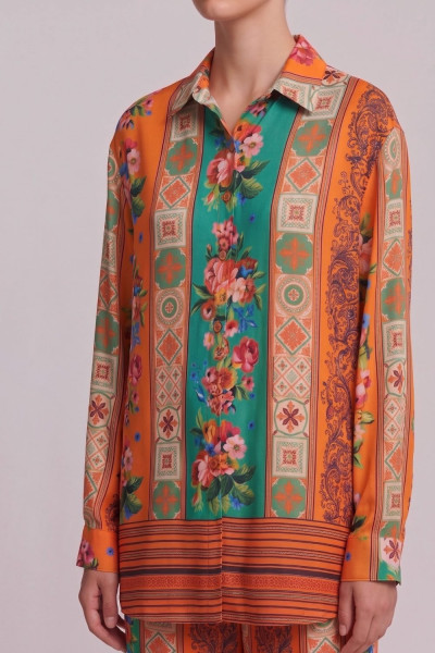 Γυναικείο σετ πουκάμισο και παντελόνα boho με πολύχρωμο εμπριμέ σχέδιο 26-02159199 Γυναικείο σετ πουκάμισο και παντελόνα boho με πολύχρωμο εμπριμέ σχέδιο 26-02159199