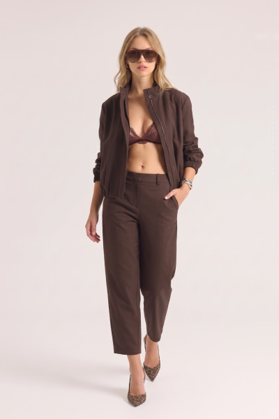 Γυναικείο σετ Enzzo καφέ με cropped bomber jacket και barrel παντελόνι 262150-262151