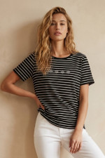 Γυναικείο T-Shirt Derpouli μπλε ριγέ με nautical print 1.10.39393 Γυναικείο T-Shirt Derpouli μπλε ριγέ με nautical print 1.10.39393