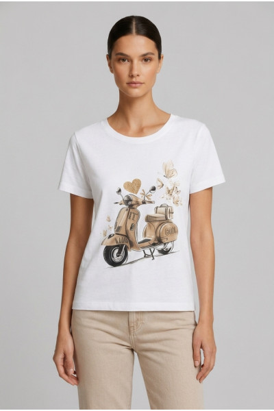 Γυναικείο t-shirt λευκό βαμβακερό με print μπεζ scooter και butterflies 26-100VE