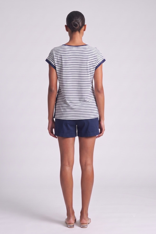 Γυναικείο t-shirt Derpouli εκρού ριγέ με μπλε λεπτομέρειες 1.10.92854