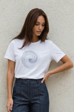 Γυναικεία λευκή μπλούζα με κυκλικό dot στρας σχέδιο - Derpouli -1.10.39323