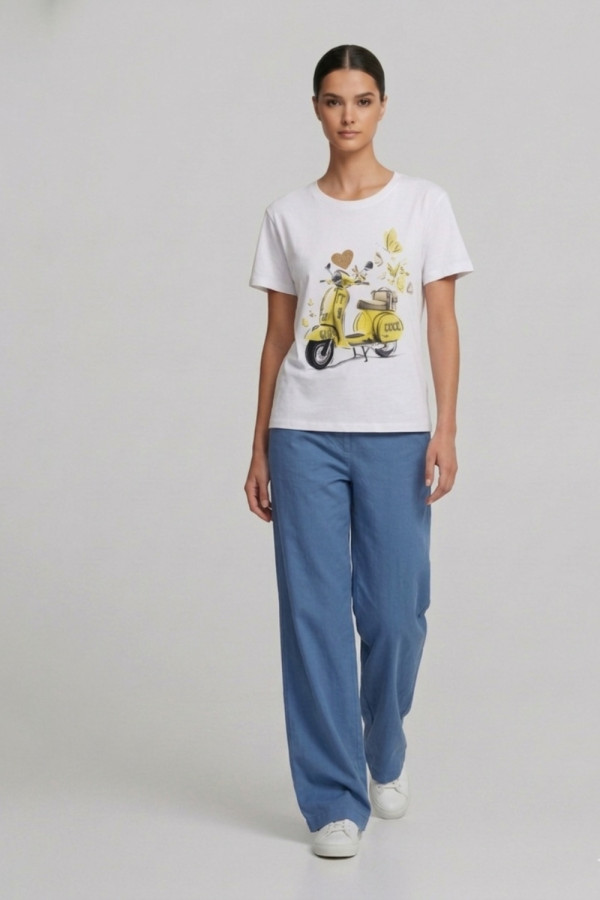 Γυναικείο t-shirt λευκό βαμβακερό με print μπανάνα scooter και butterflies 26-100VE