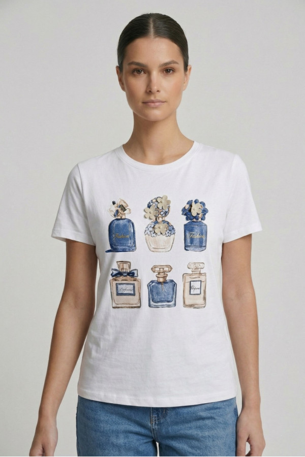 Γυναικείο t-shirt λευκό βαμβακερό με print μπλε αρώματα και 3D λεπτομέρειες
